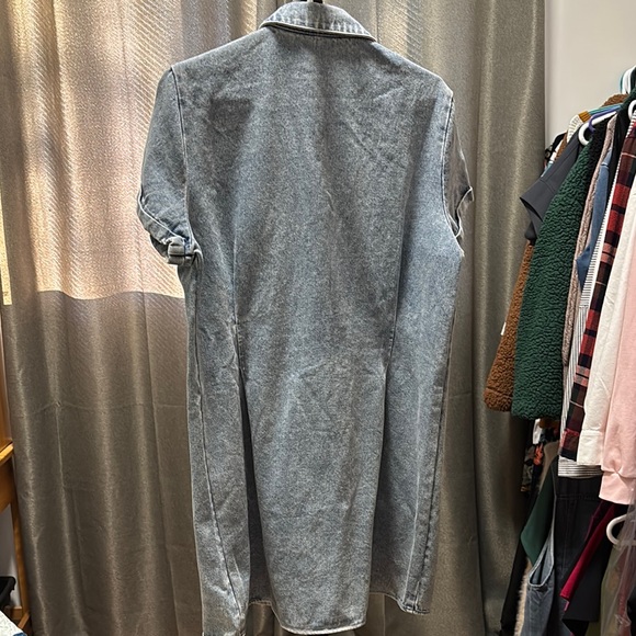 Denim Button-Up Dress - Picture 3 of 4